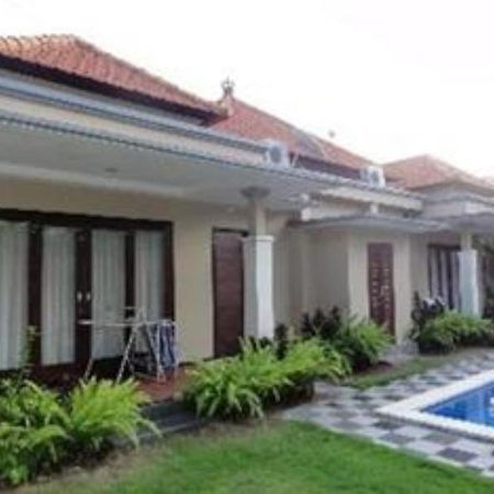 Villa Negeri Impian Nusa Dua  Exterior photo